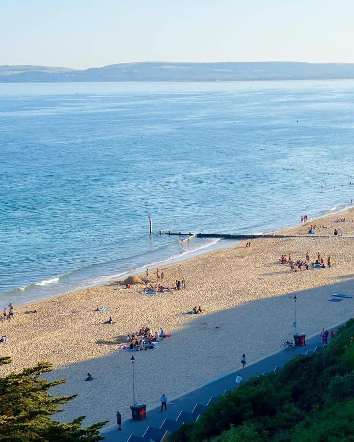 Stylish Apartment In Victorian Conversion Free Parking & Private Patio Close To Beach Town Centre & Bic Bournemouth Buitenkant foto
